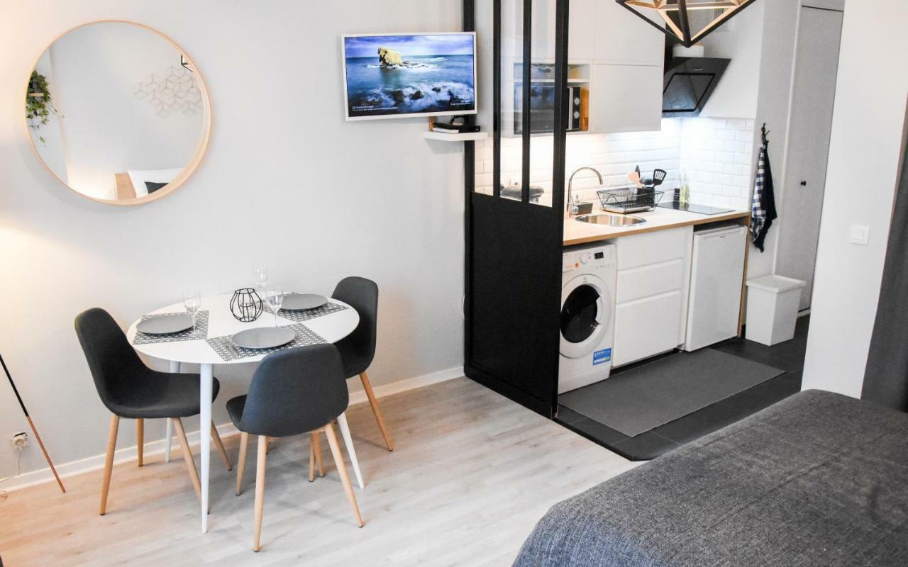 Ferienwohnung La Clef D'Aurelia Elancourt Exterior foto