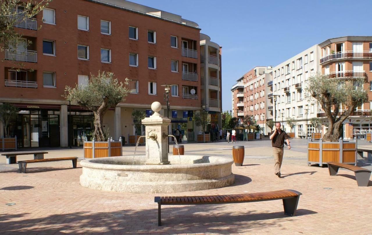 Ferienwohnung La Clef D'Aurelia Elancourt Exterior foto