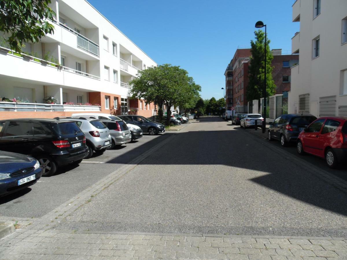 Ferienwohnung La Clef D'Aurelia Elancourt Exterior foto